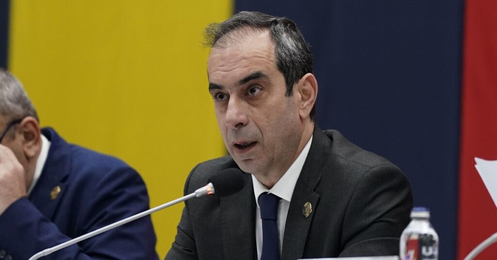 “Fenerbahçe’de Birlik ve Beraberlik Çağrısı”