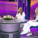 “Yoga Ve Sanatın Gücü: İlham Verici Röportajlar”[embed]https://www.youtube.com/watch?v=mrPOgUUAj8A[/embed]