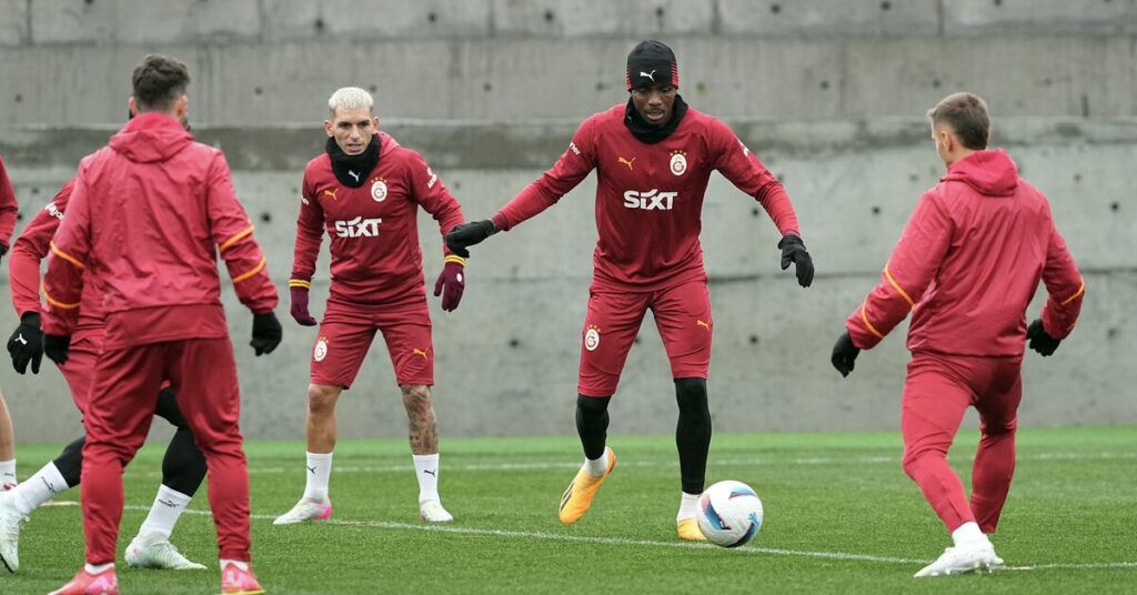 Galatasaray, Yeni Tesislerinde Çaykur Rizespor Maçına Hazır