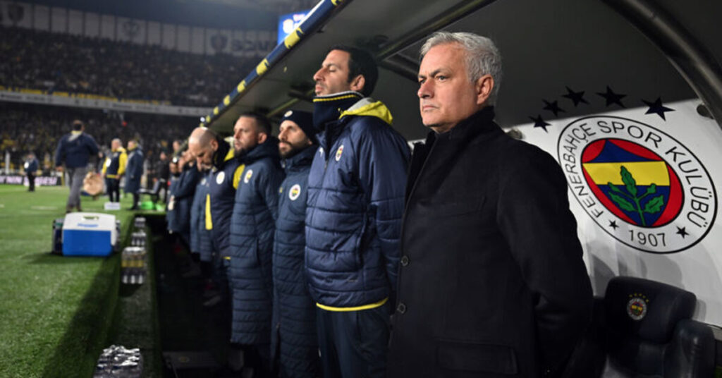 ÜRÜNDÜL: Mourinho’nun hatası şok etti!