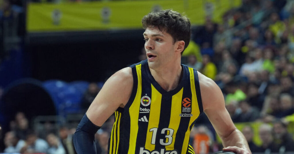 “Fenerbahçe Beko’nun Yıldızı Tarık Biberovic’ten Açıklamalar!” “Son Dakika: Dünya Genelinde İklim Değişikliği Endişesi Artıyor!”