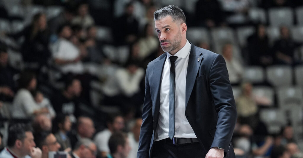 “Beşiktaş Başantrenörü Alimpijevic’ten THY Avrupa Ligi Açıklaması” “OBRADOVIC’İN EŞSİZ BAŞARISI”