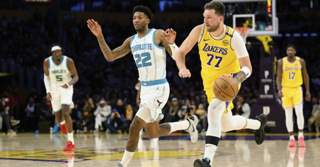 Charlotte Hornets, Los Angeles Lakers’ı Yenerek Galibiyet Serisini Sürdürdü
