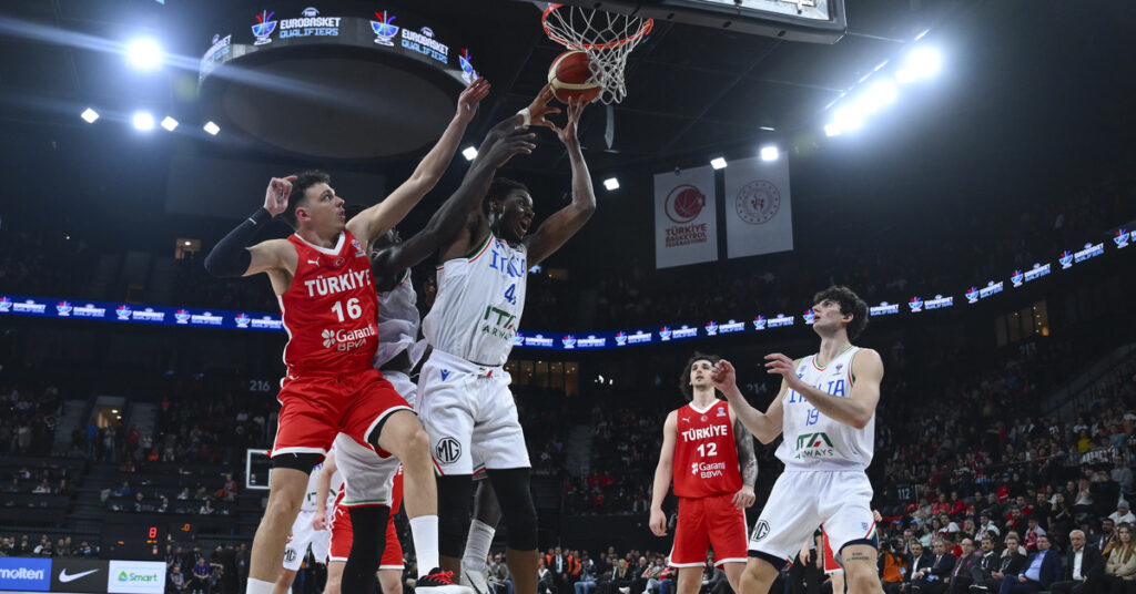 “A Milli Takım İtalya’ya Yenildi: 80-67”