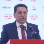 CHP’li eski Belediye Başkanı Ahmet Özer’in gözaltı görüntüleri olay yarattı