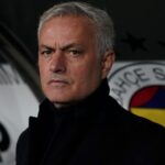 “Fenerbahçe’nin UEFA Avrupa Ligi’nde Şok Eşleşme! Mourinho’nun Eski Takımlarıyla Yolculuk”