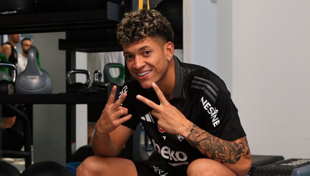 Beşiktaş, Antalyaspor Maçı Hazırlıklarına Hız Kesmeden Devam Ediyor