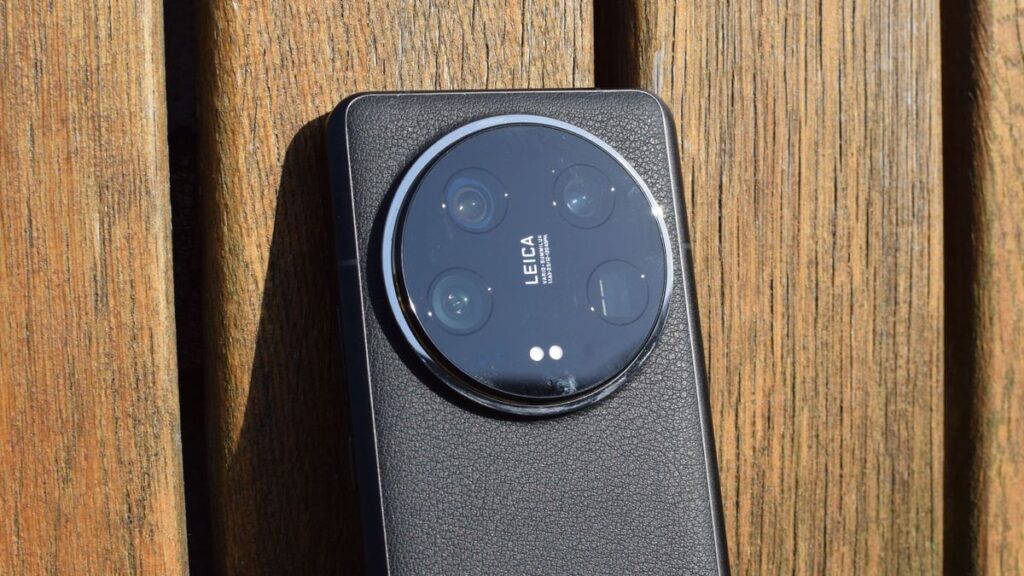 Xiaomi 15 Ultra: 200MP Kamerasıyla Rakiplerini Geride Bırakıyor