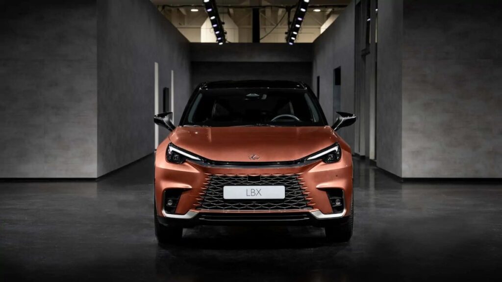 Lexus 2024’te Satış Rekoru Kırdı!