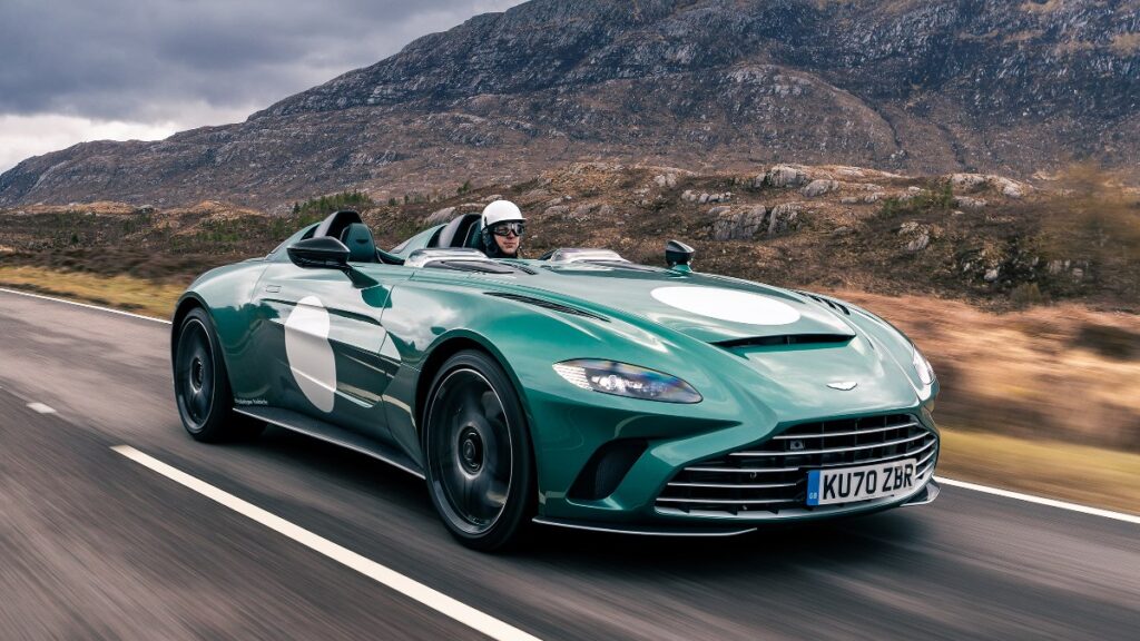 Aston Martin, 2030’da V12 Motor Üretimini Durduruyor
