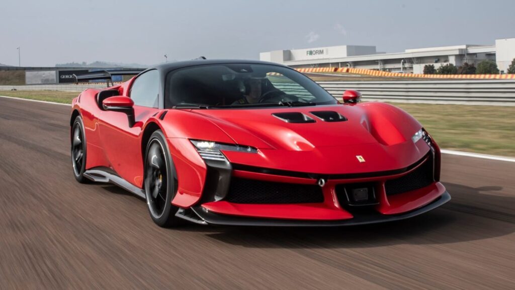Ferrari 2024 Yılında Rekor Satış Rakamlarına Ulaştı!