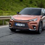 Lexus’un Yeni Hibrit ve Elektrikli Modelleri Satışa Sunuldu