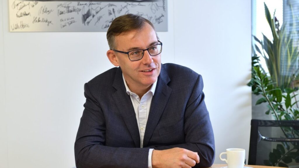 Peugeot’ta CEO Değişikliği: Alain Favey Yeni Lider