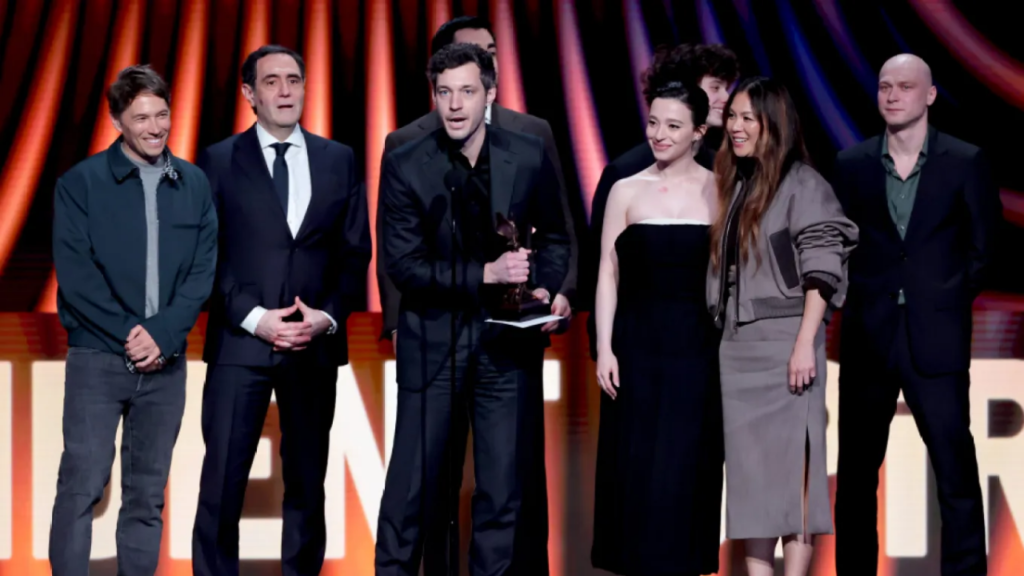 “Anora” Ödüllerle Parladı!