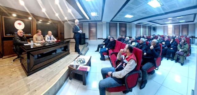 Rize’de Arıcılarla Toplantı: 2024 Üretim Yılı Değerlendirildi