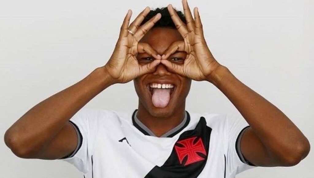 Fenerbahçe’nin 20 Yaşındaki Yıldızı Kasımpaşa’ya Kiralanıyor