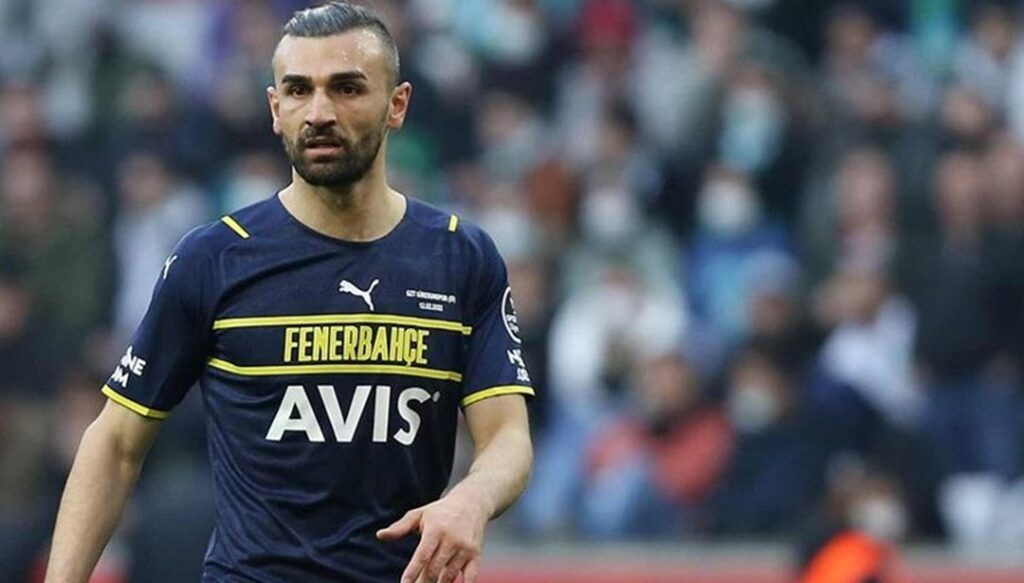 Persepolis, Serdar Dursun’u transfer etti!