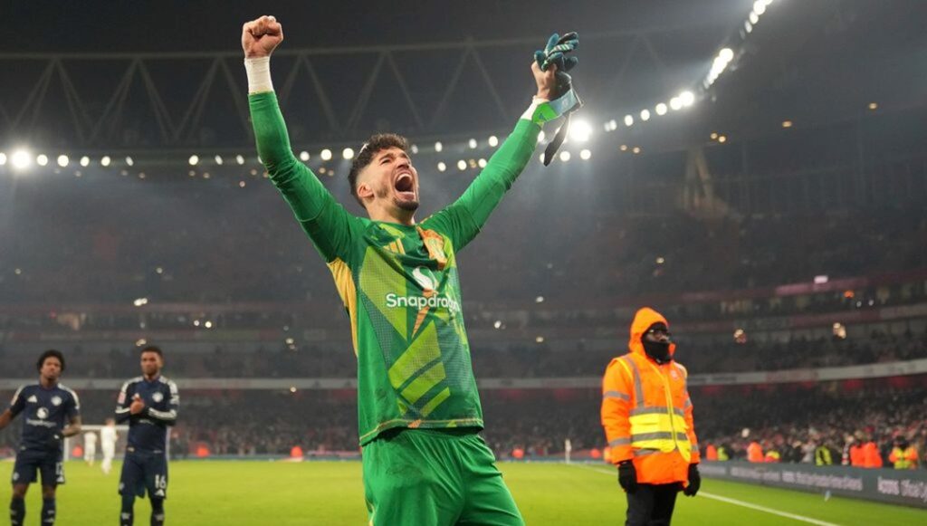 Altay Bayındır Manchester United’da! 6 Maçta 8 Gol Yedi