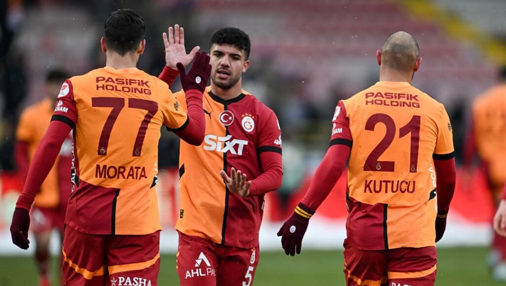 Galatasaray, Çaykur Rizespor Maçı İçin Rize’ye Hareket Etti