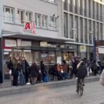 Alman Milletvekilleri Göçmenler ve Aşırı Sağa Karşı Konuştu