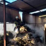 Burdur’da Çıkan Samanlık Yangınında 100 Balya Yanarak Kül Oldu