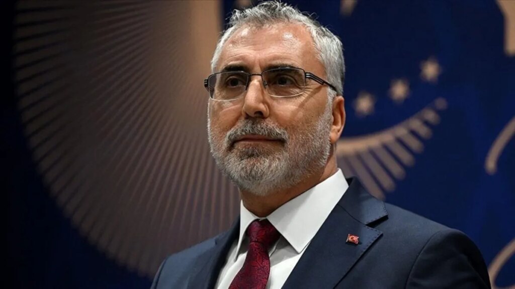 Bakan Işıkhan: Kamunun Yüksek Yararını Gözetiyoruz