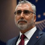 Bakan Işıkhan: Kamunun Yüksek Yararını Gözetiyoruz