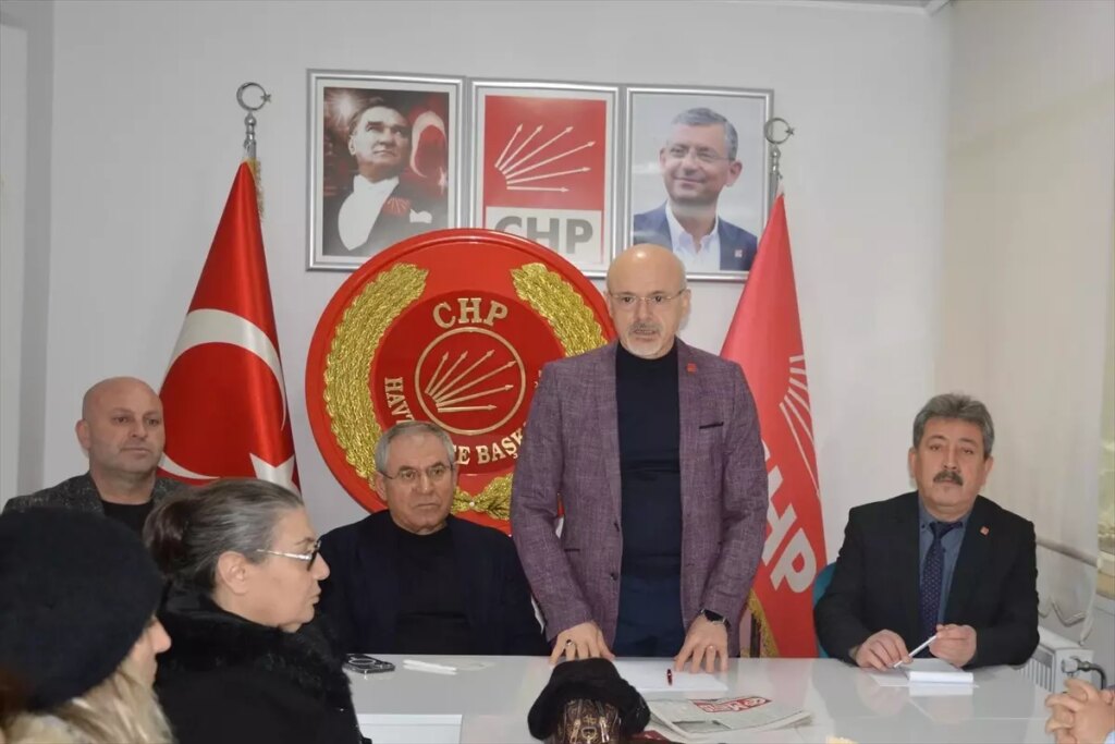 CHP Havza’da Emekli Maaşları ve İşçi Sorunları İçin Miting Düzenliyor
