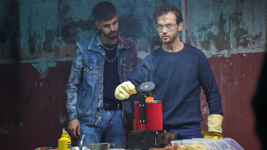 Deha Dizisinin Son Bölümü İzle!