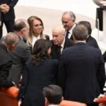 Bahçeli’ye geçmiş olsun telefonu