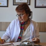 Köyünde Doktor, Şehirde Muhtar: Dr. Resmiye Töre Beşikçi