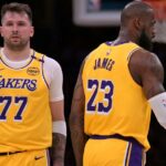 LeBron James, Lakers’ı galibiyete taşıdı!