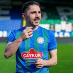 Abdülkadir Ömür Rize’ye Geldi ve Sözleşme İmzaladı