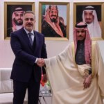 Bakan Fidan, Suudi Dışişleri Bakanı ile Gazze ve Suriye Diplomasisi Görüştü