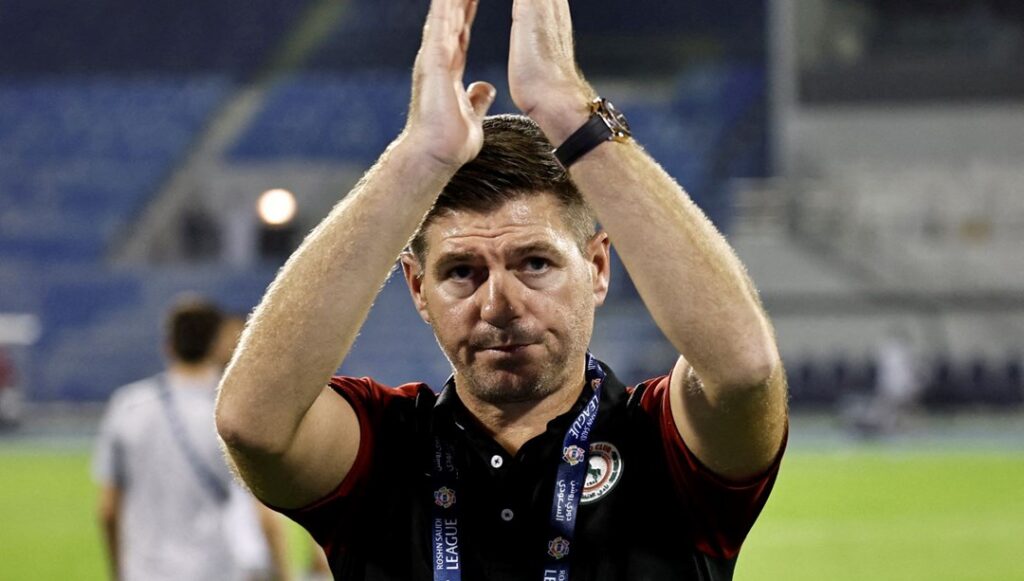 Steven Gerrard ile Al-Ittifak yollarını ayırdı