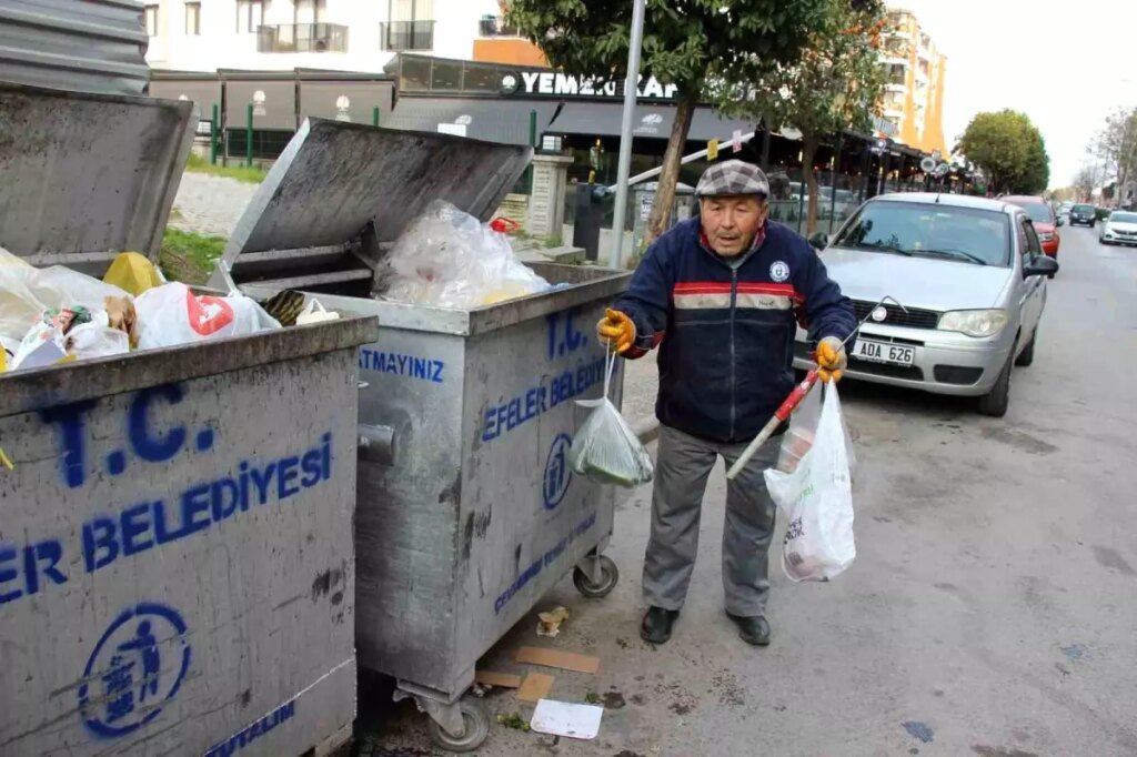 İsrafın Karşısında Duran 67 Yaşındaki Adam