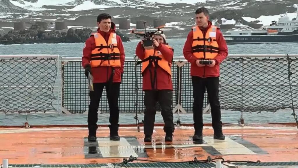 TÜBİTAK Antarktika Bilim Seferi Devam Ediyor