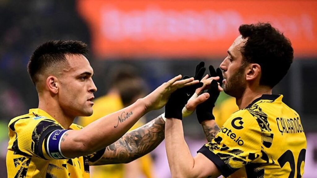 “Inter, Genoa’yı 1-0 mağlup ederek zirvede kalmayı sürdürdü”