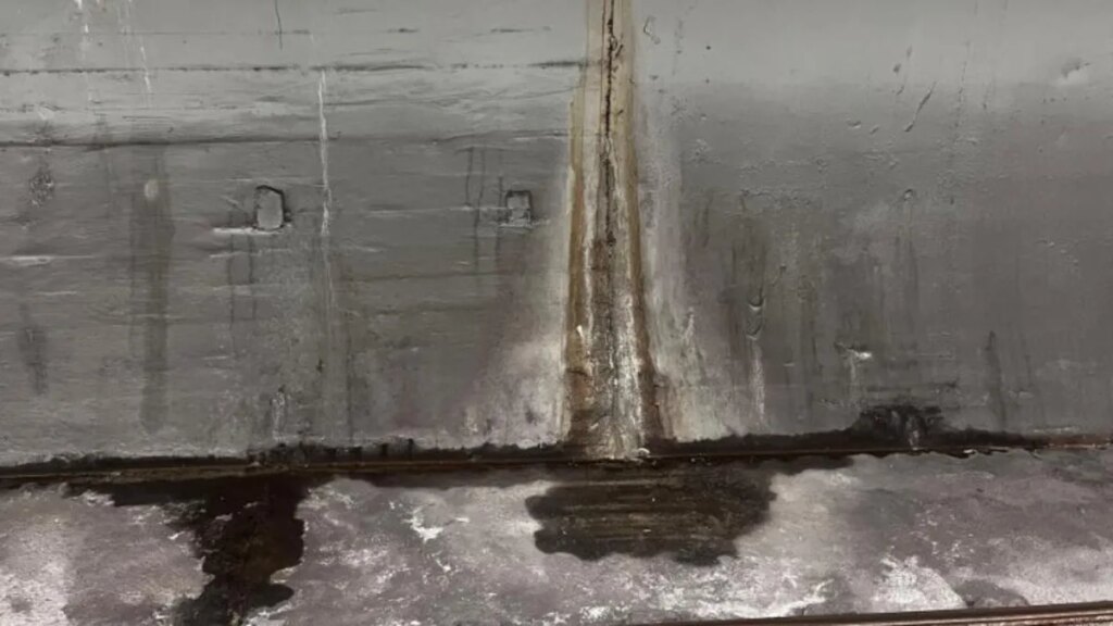 İncirli Metro İstasyonunda İSKİ Şebekesi Patladı