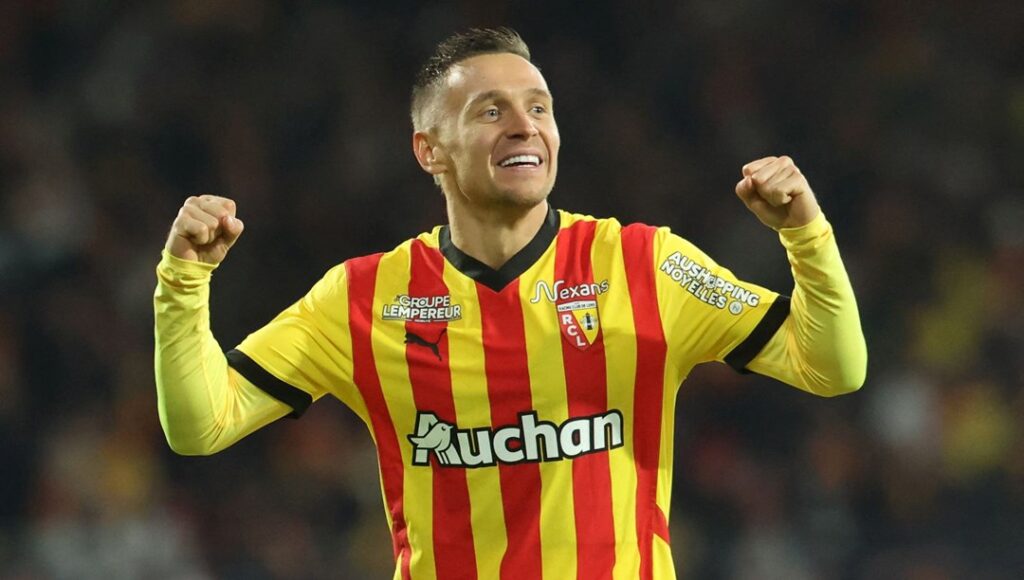 Galatasaray, Lens’in Sağ Beki Frankowski’yi Transfer Etmek İstiyor