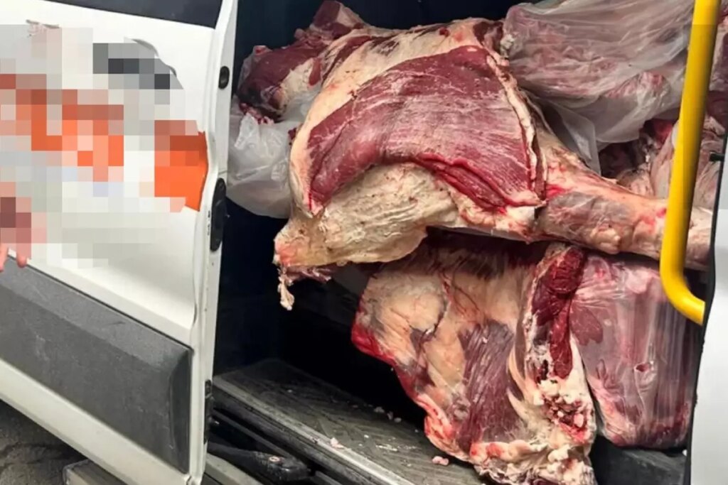 Zincir Market Personel Minibüsünde Skandal Taşıma! 1 Milyon 305 Bin Lira Cezası