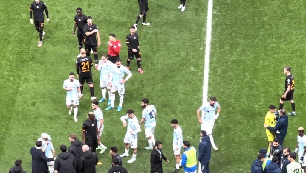 Adana Demirspor, Galatasaray’a Karşı Direniş Gösterdi