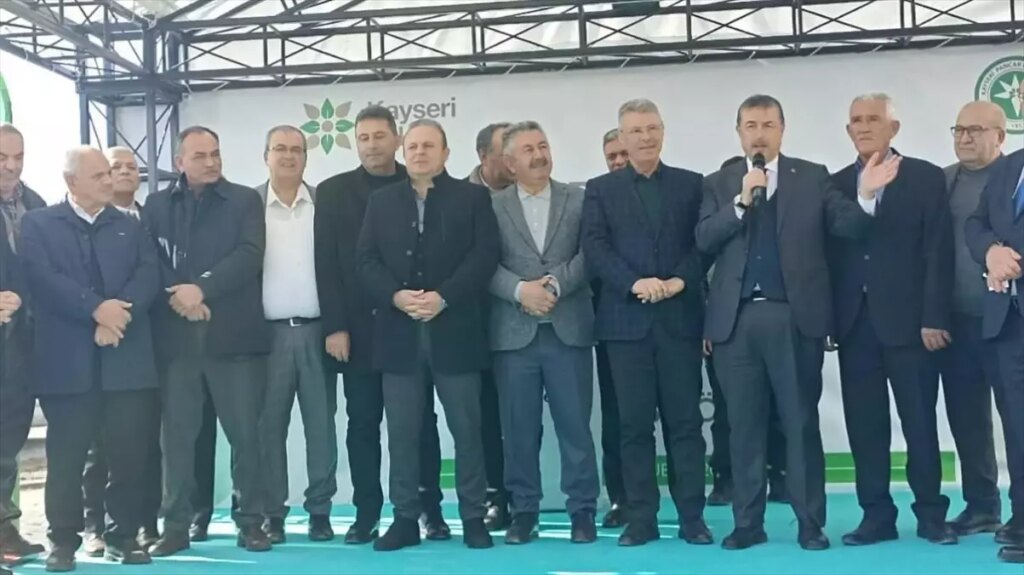 Yeşilhisar’a Tarım Market Açıldı!
