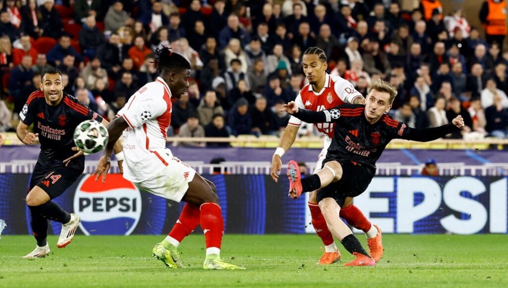Benfica, Monaco’yu Deplasmanda Devirdi!