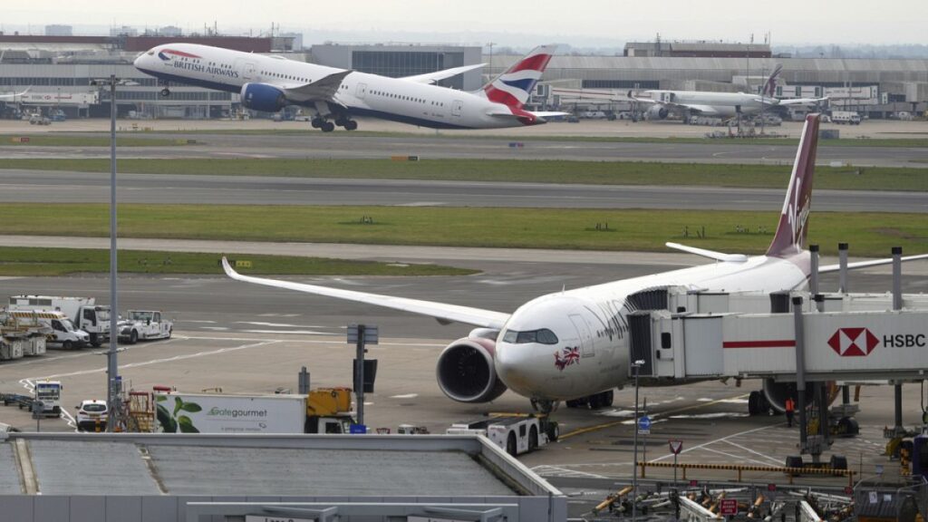 Heathrow Havalimanı Yangını Sonrası Uçuşlar Başladı