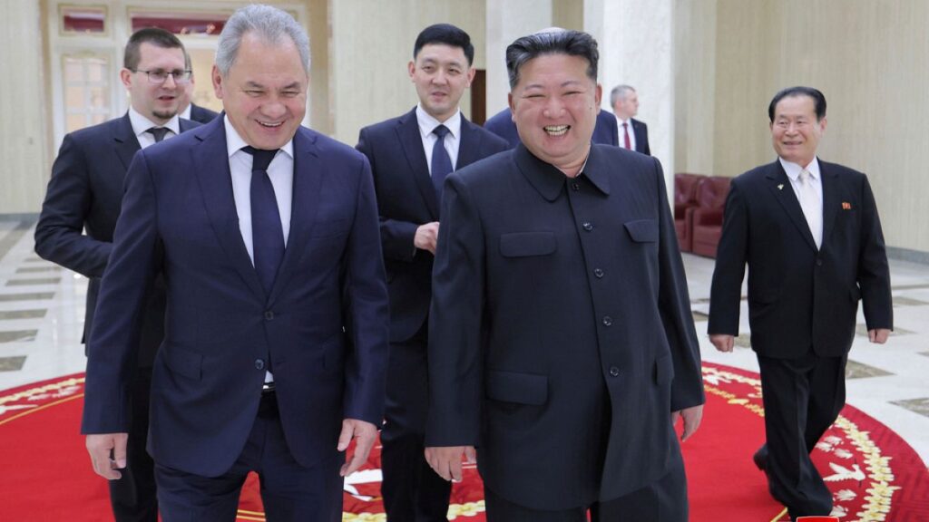 Kuzey Kore Lideri Kim Jong Un, Moskova’ya Tam Destek!