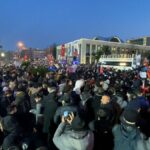 Özgür Özel: “Bugün burada 210.000 kişiyiz!”