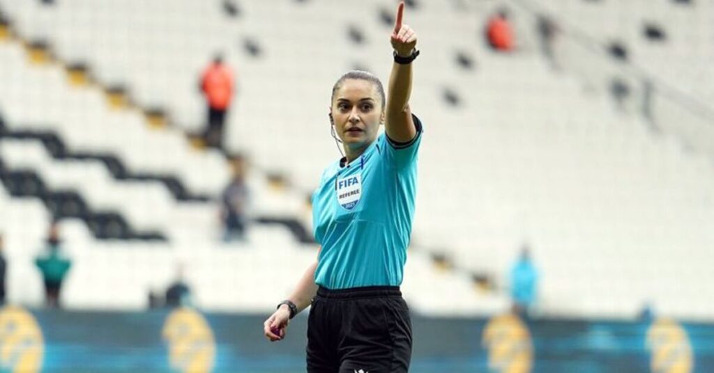 Türkiye’den Cansu Tiryaki ve Esra Arıkboğa UEFA 17 Yaş Altı Kadınlar Futbol Şampiyonası’nda görev alacak!