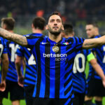 Inter, Hakan Çalhanoğlu ile galip!