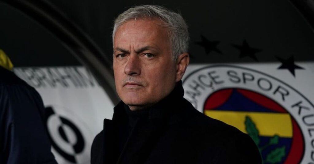Mourinho’dan Sürpriz Hamleler! Fenerbahçe’de Rangers Maçı Öncesi Gelişmeler